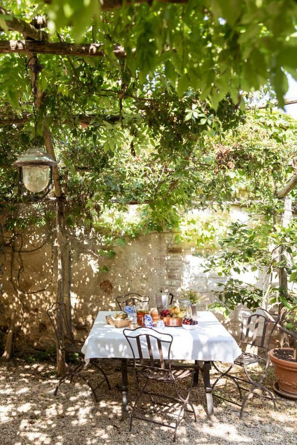 モンテリッジョーニ Agriturismo Biologico Ebbioヴィラ エクステリア 写真