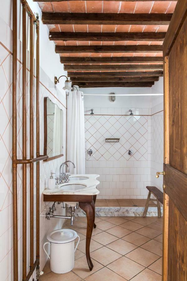 モンテリッジョーニ Agriturismo Biologico Ebbioヴィラ エクステリア 写真