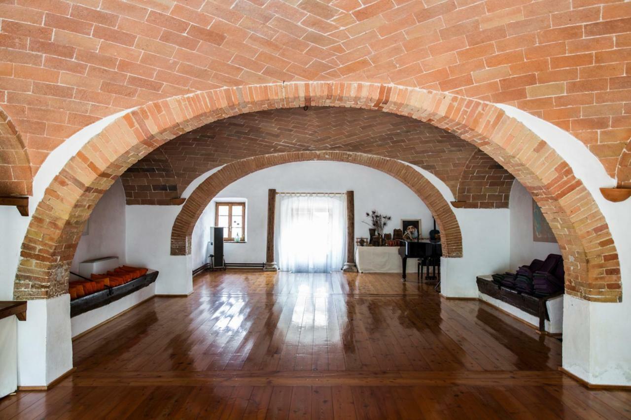 モンテリッジョーニ Agriturismo Biologico Ebbioヴィラ エクステリア 写真